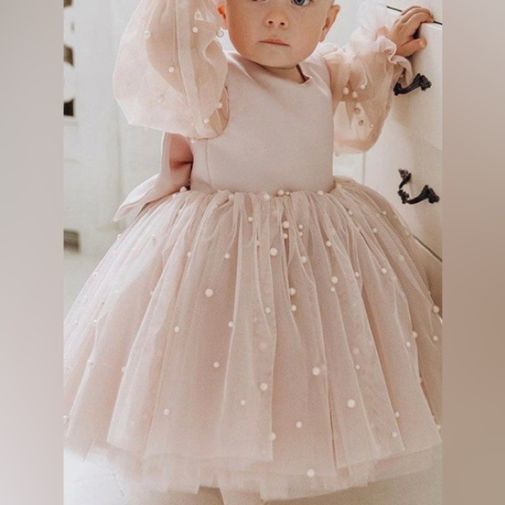 LaLaMira, size 2, blush dress